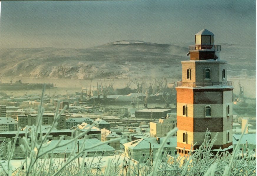 russia-murmansk-lighthouse